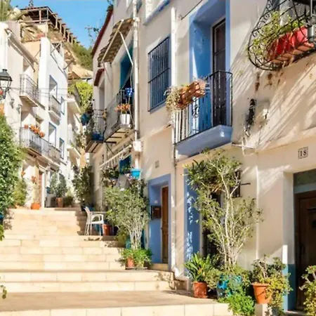 Lovelyloft Santa Cruz *